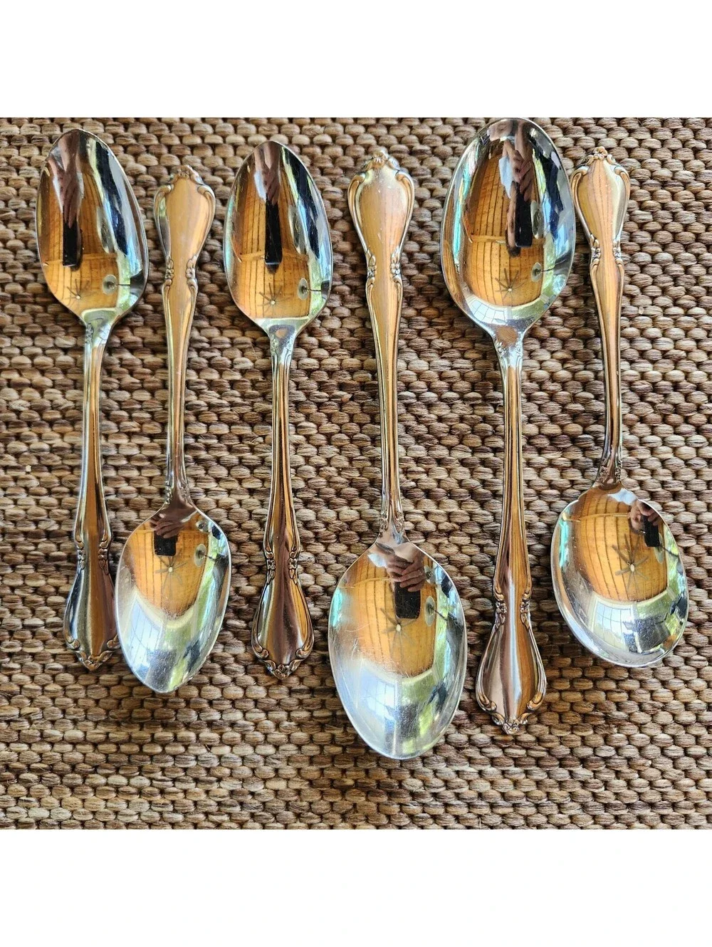 Oneida CHATEAU Stainless 16 Pc Dinner Knives Forks Spoons Lot Oneidacraft Deluxe